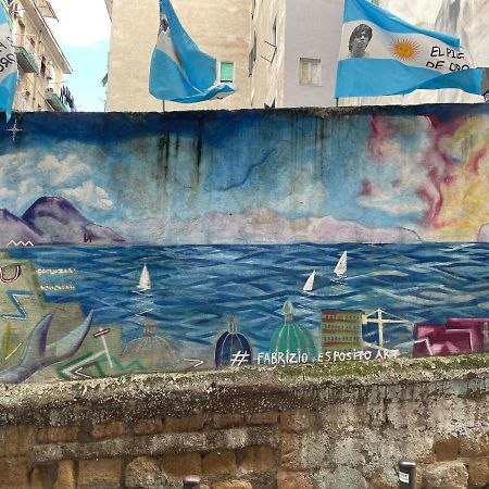 O'Vascetiello Apartment Napoli Bagian luar foto