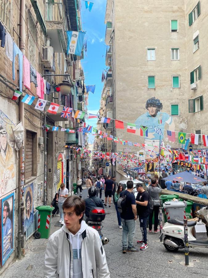O'Vascetiello Apartment Napoli Bagian luar foto