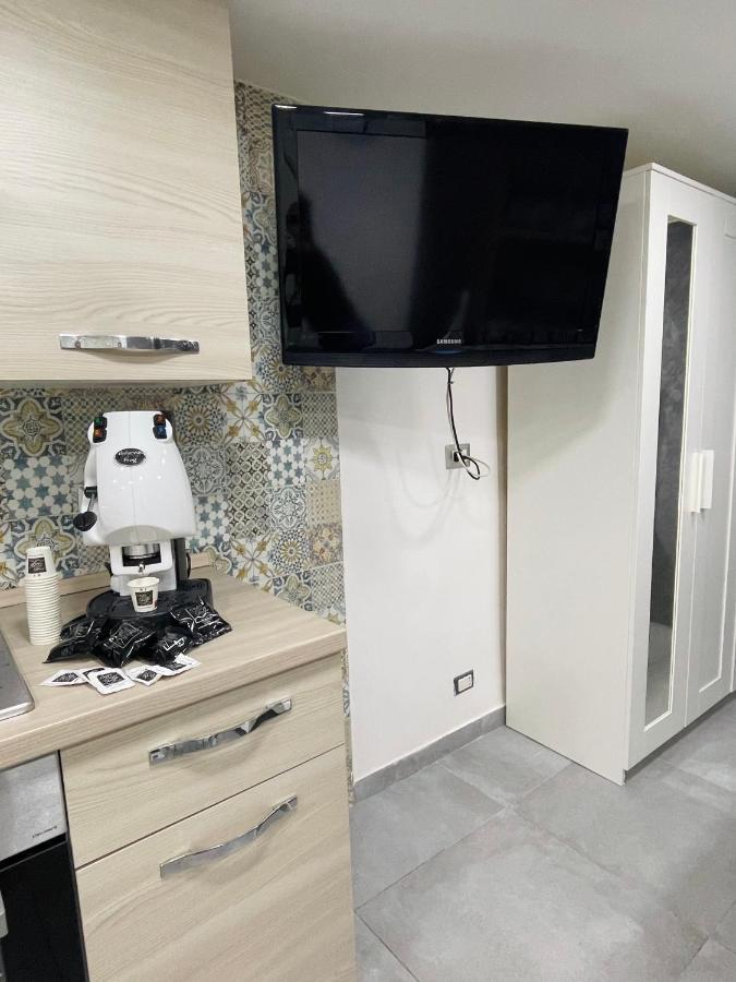 O'Vascetiello Apartment Napoli Bagian luar foto